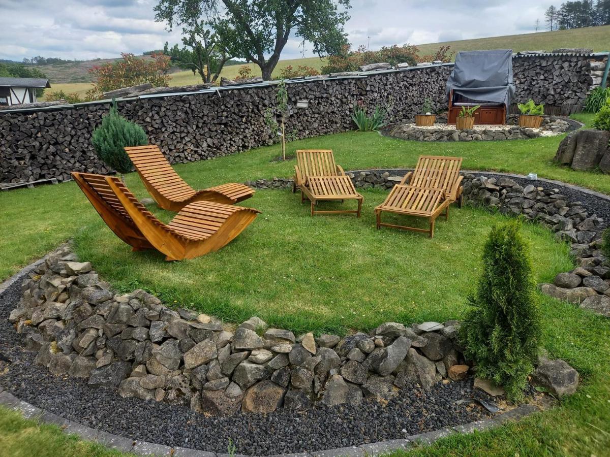 Ferienwohnung Fitness Entspannung Sauna Im Westerwald Derschen Luaran gambar