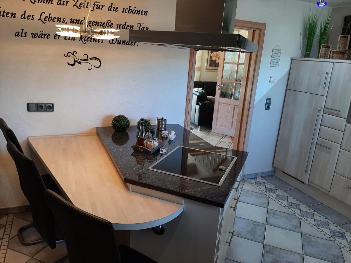 Ferienwohnung Fitness Entspannung Sauna Im Westerwald Derschen Luaran gambar
